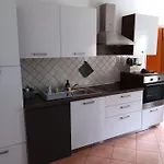 Apartma Metija *