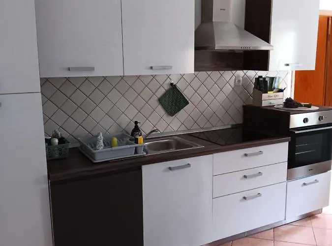 Apartma Metija *